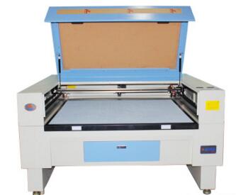 數(shù)控小型雕銑機(jī)